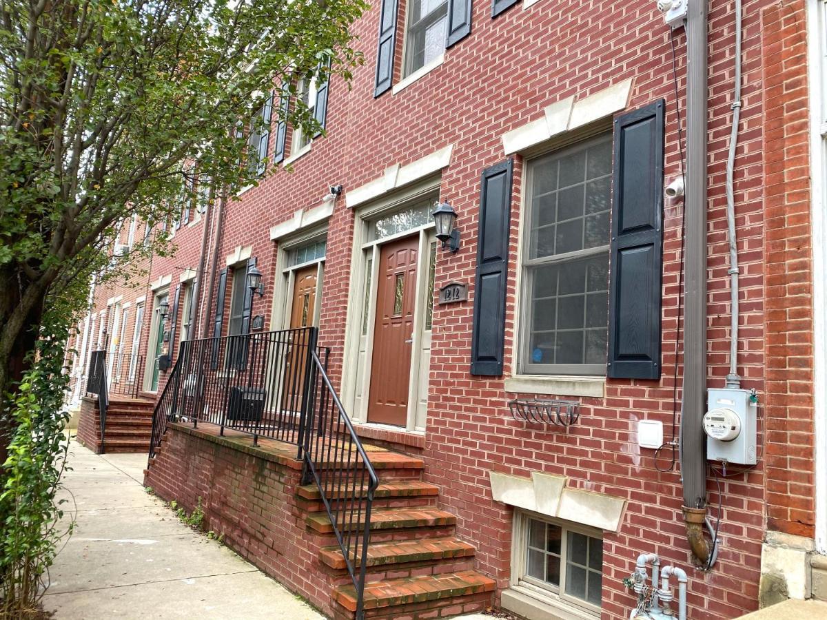 Alina & Fanny - Philadelphia 1212 Mt Vernon St المظهر الخارجي الصورة